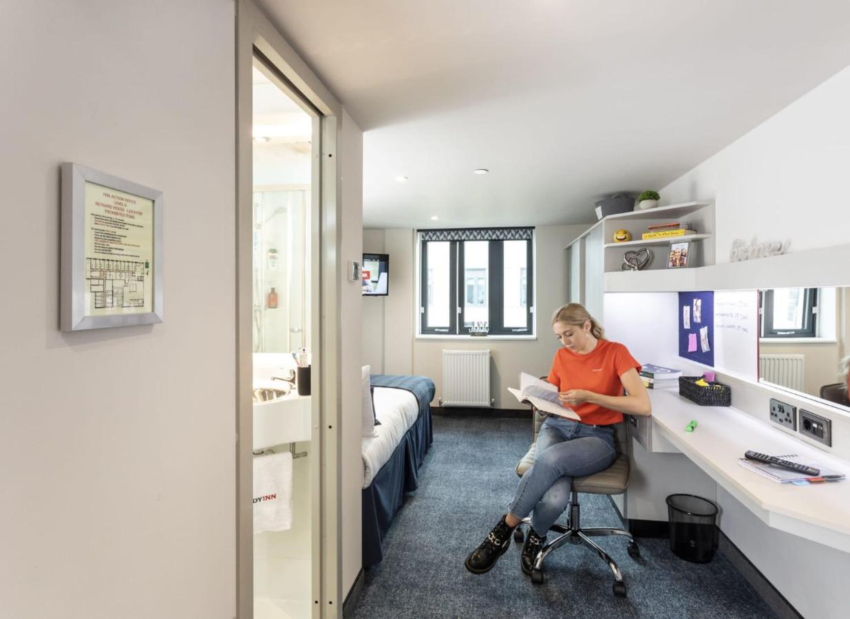 Student Only At Reynard House Appartement Leicester Buitenkant foto
